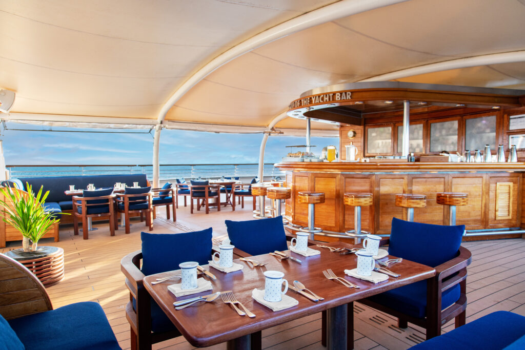 SEADREAM YACHT CLUB OFFERS UNPRECEDENTED DISCOUNTS TO CELEBRATE 21ST ANNIVERSARY 1 seadream yacht club