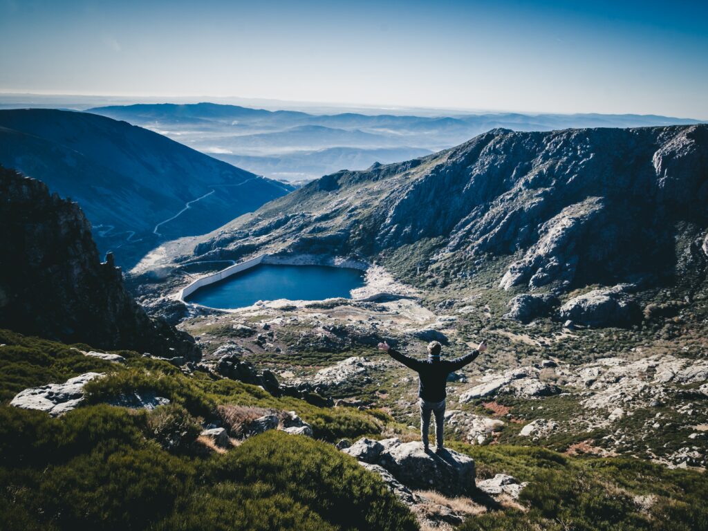 NEW LIFE PORTUGAL OFFERS RELAXING WELLBEING AUTUMN RETREATS AT MOUNTAIN SANCTUARY 1 New Life Portugal Serra da Estrela