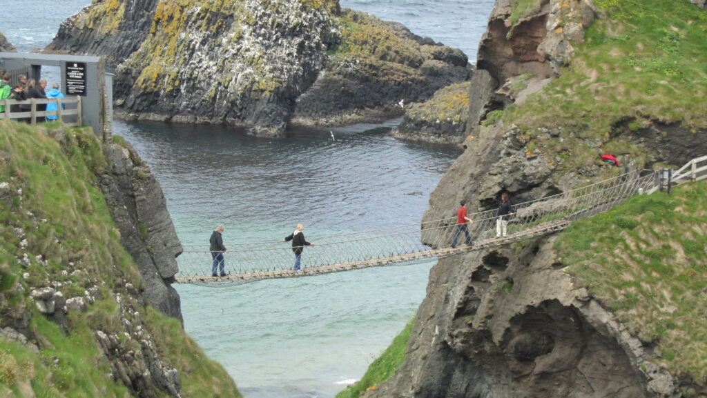 IRELAND'S ADVENTURE TOURISM SECTOR GETS €14M INVESTMENT THANKS TO NEW STRATEGY 1 Embracing Ireland’s Outdoors is a new strategy that will pledge new investment to adventure tourism projects. (Photo: David Jones/CC BY 2.0)