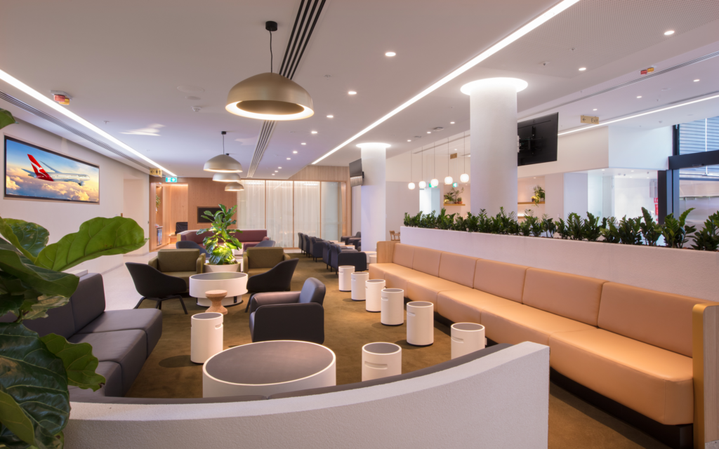 Qantas sees Perth International Airport turn into Australia's 2nd largest international gateway 1 Qantas sees Perth International Airport turn into Australia's 2nd largest international gateway