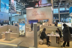 Bahrain bedazzles with live music, artists and crafts 1 Bahrain bedazzles with live music, artists and crafts