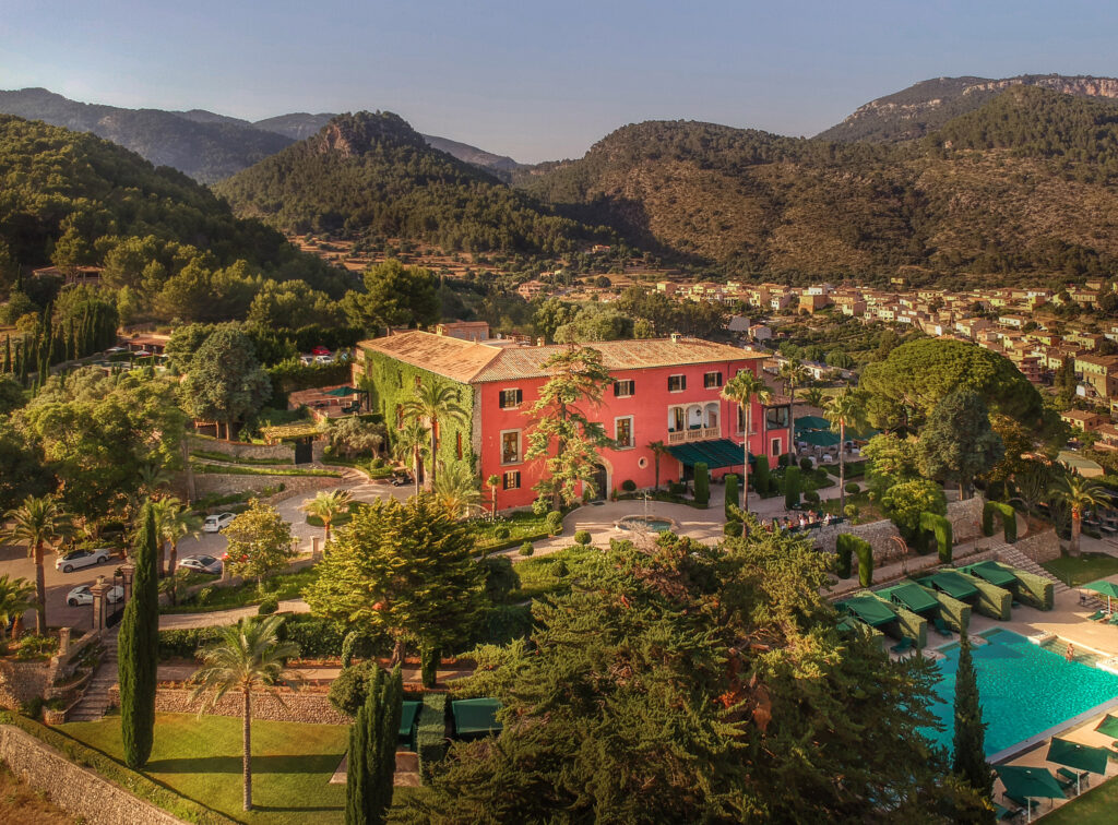 New luxury hotels open their doors! 4 New luxury hotels open their doors!